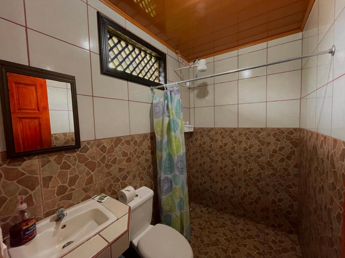 Los Amigos Jungle Hotel Тортугеро Экстерьер фото